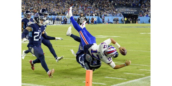 Les Titans du Tennessee ont brisé la séquence de victoires des Buffalo Bills 34-31 Les Titans du Tennessee ont brisé la séquence de victoires des Buffalo Bills 34-31